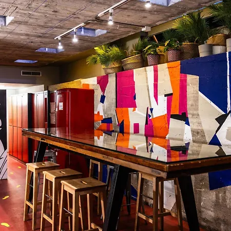 Urbany Hostel Bcn Go!-3